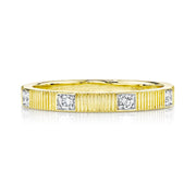 SLOANE STREET 18K Yellow Gold and Diamond Stackable Band